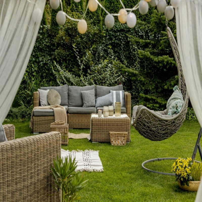 Home & Garden